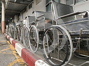 Many wheelchairs for the sick and elderly who come to use the service in the hospital.