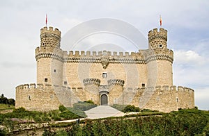 Manzanares El Real Front