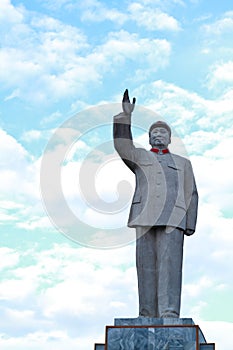 Mao Tse tung Statue