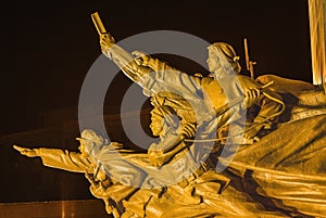 Mao Zedong Statue Heroes Zhongshan Square Shenyang China Night