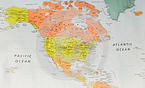 Map with North America and two oceans