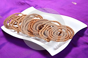 Mappillai Samba Murukku/ Samba rice fried snack