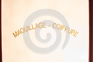 Maquillage - Coiffure on glass