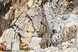 marble quarry in marina di carrara