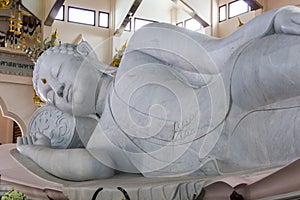 Marble of Reclining Buddha statue in Temple of watpaphukon.