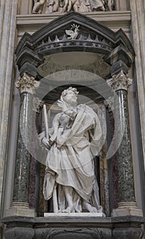 Marble statue disciple of Jesus the Apostle of St. James the Les