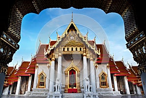 Marble Temple (Wat Benchamabophit Dusitvanaram), major tourist attraction, Bangkok, Thailand.