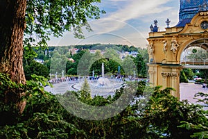 Marianske Lazne: Main colonnade and Singing fountain