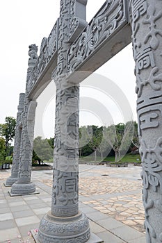 Marigold archway-Nanchang Elephant Lake Wanshou pagoda