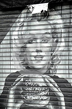 Marilyn Monroe, drawing of a garage