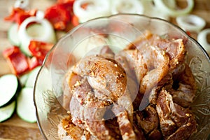 Marinated chicken with fresh vegetables