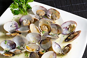 Marinated clams