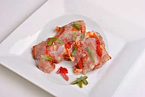 Marinated organic chicken chasseur