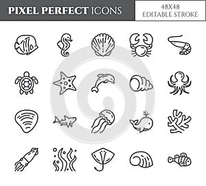 Marine theme pixel perfect thin line icons. Set of elements of fish, shell, crab, shark, dolphin, turtle and other sea creatures r