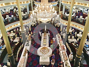 Mariner of the Seas dining room