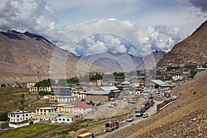 Market day in Kaza