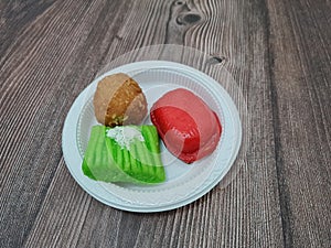 Market snacks made from flour and other ingredients, namely: ku cake, getuk lindri and round tofu