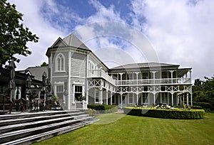 Marlborough Vineyard, Hotel and Restaurant in beautiful gardens, New Zealand
