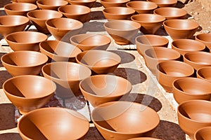Maroccan dishware drying before roasting