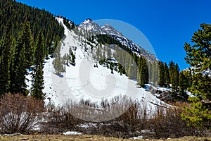 Maroon Bells lake in Spring scenic destination in Colorado