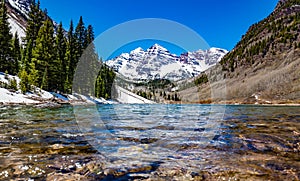 Maroon Bells lake in Spring scenic destination in Colorado