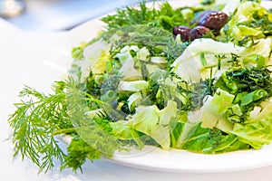 Maroulosalata Classic Greek Lettuce Salad