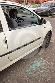 Car glass is brocken