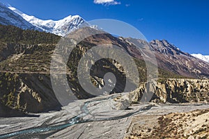 Marsjandi-Khola river valley. Annapurna circuit trek