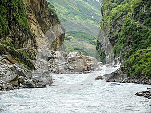 Marsyangdi river near Tal village - Nepal