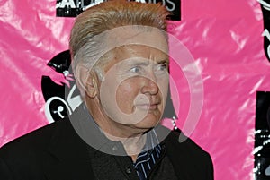 Martin Sheen appearing on the red carpet.