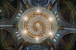 Sorprendente cupola cattedrale da,,.122 019 