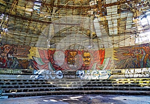 Marx and Engels mosaic