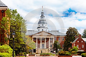 Maryland State House capitol building from Bladen