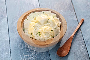 Mashed potatoes with melting butter