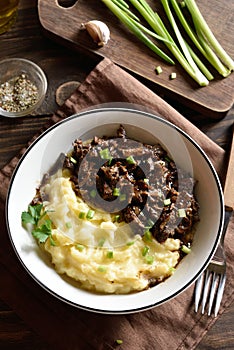 Mashed potatoes with slow cooked beef