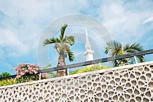Masjid Negara mosque and palm trees in Kuala Lumpur, Malaysia