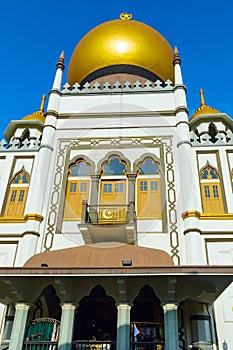 Masjid Sultan mosque and murals on Arab Street in the Malay Heritage District, Singapore