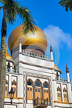 Masjid Sultan mosque and murals on Arab Street in the Malay Heritage District, Singapore