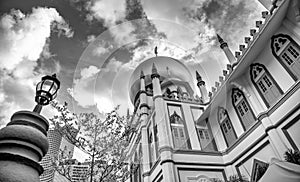 Masjid Sultan, Singapore Sultan Mosque, in Arab Street with blue and cloudy sky