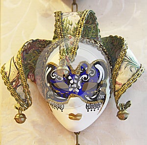 Mask of the Harlequin