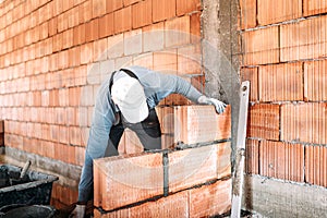 masonry details - constructor, worker building interior walls