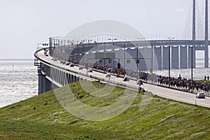 Mass movement over the bridge