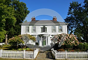 Massachusetts, South Hadley: Daniel Stebbins House 1795