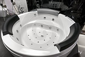 Massage bathtub