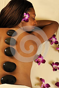 Massage Hot Mineral Stones with Flowers