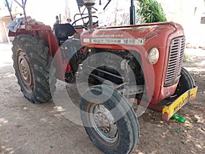 Massey Ferguson Indian Old Tractor Red Colour Tractor photo