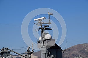 Mast warship. The lightning arresters and antenna shortwave and longwave data. Marine service