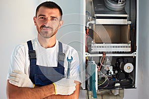 Master, service engineer for repair of gas equipment