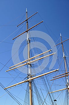 Masts and rigging