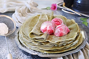 Matcha green tea pancakes and three balls of fruit ice cream